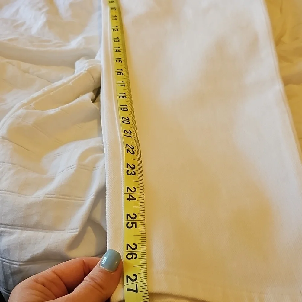 Banana Republic White High-Waisted Jeans - Picture 10 of 11